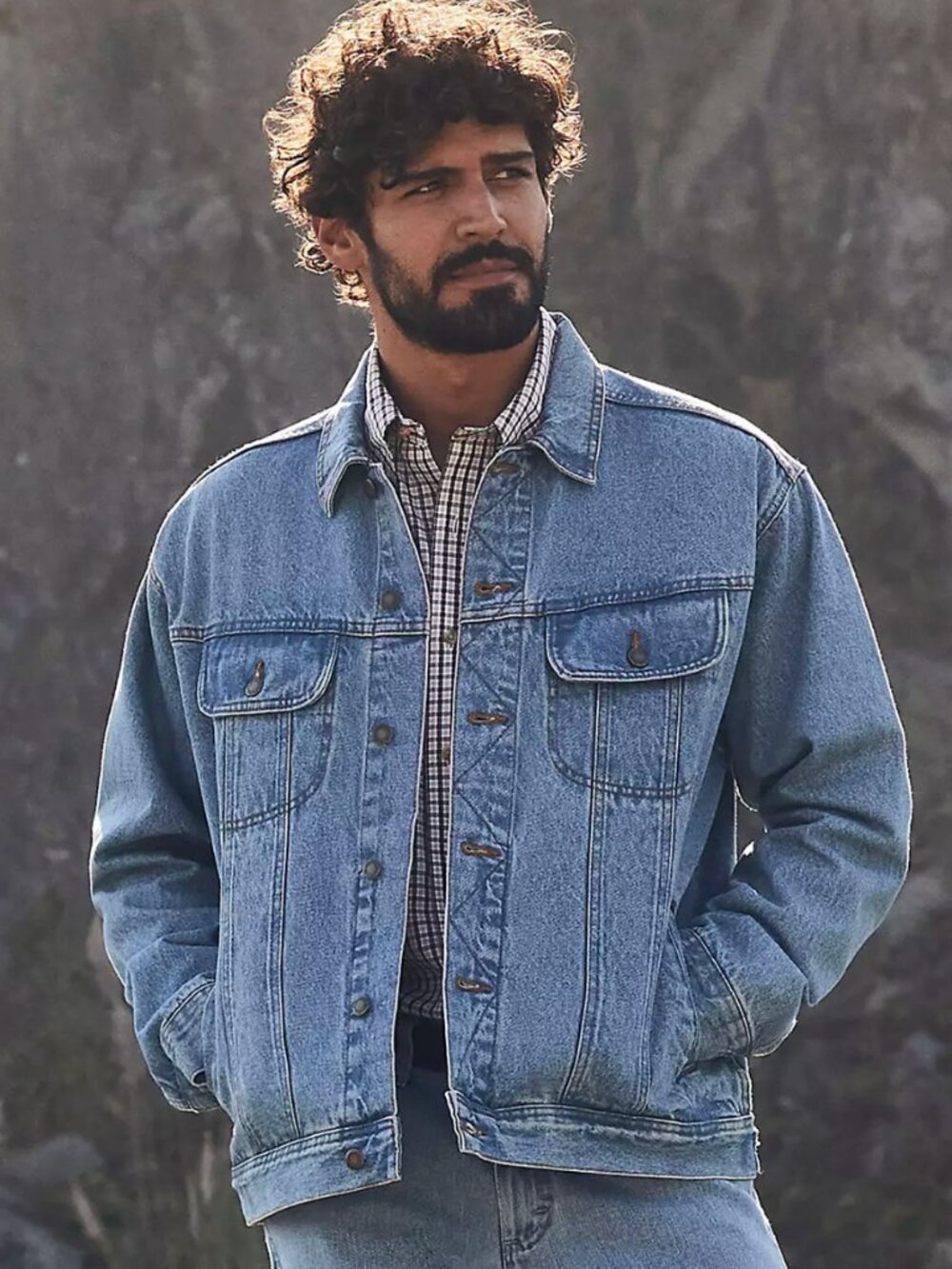 Wrangler Denim Jacket Large NWT — Rugged Wear®